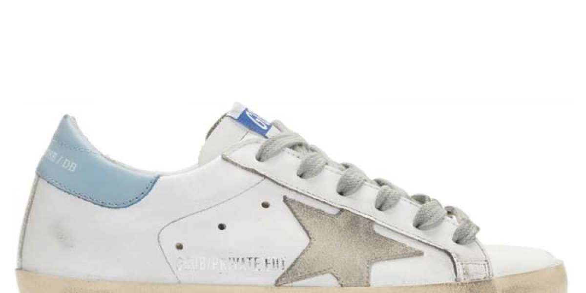 Golden Goose Sneakers with