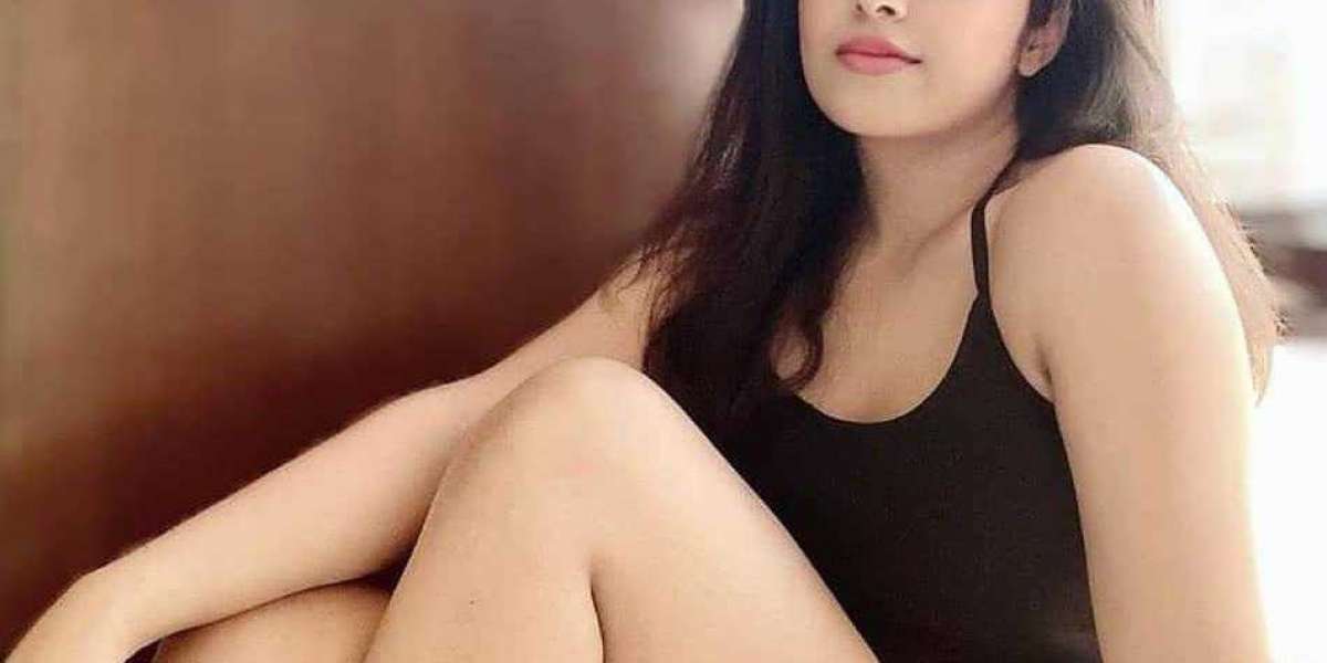 Escorts In Bangalore Her Professional Appearance And Ability