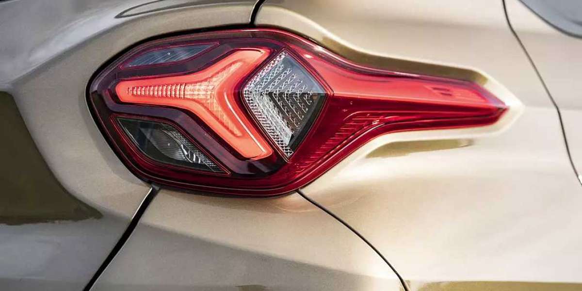Why You Should Never Ignore a Faulty Car Tail Light