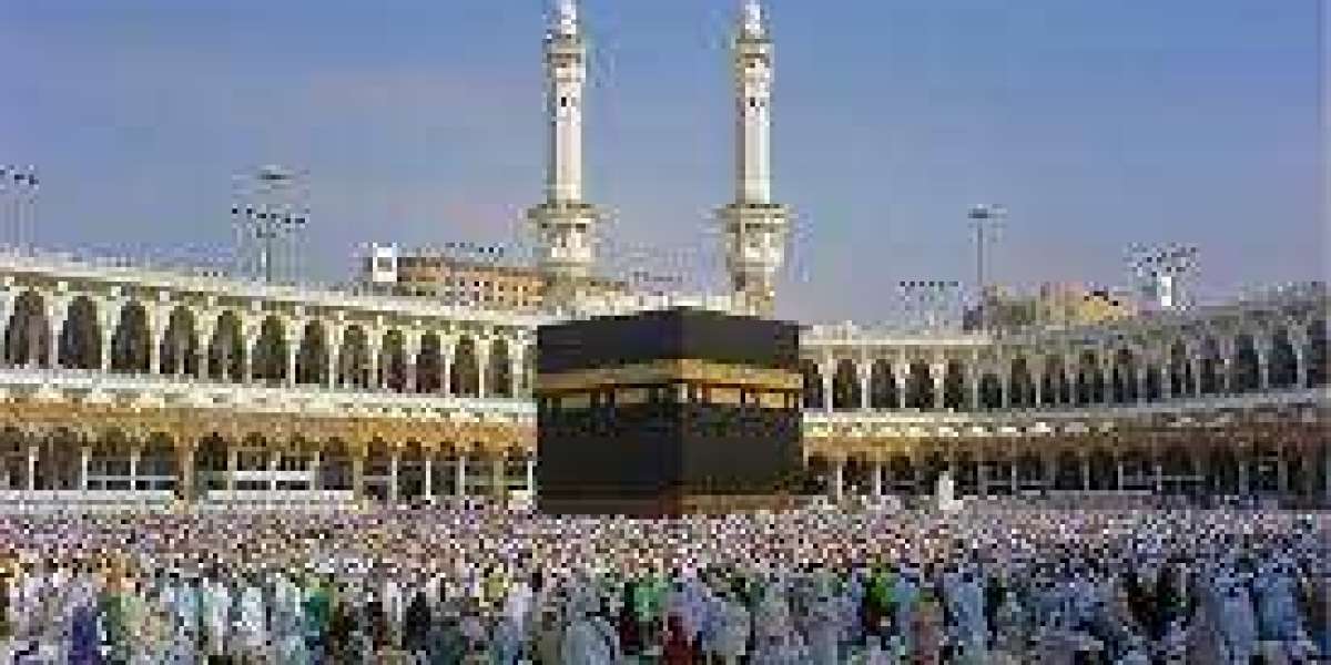 How much are Umrah packages in UK?