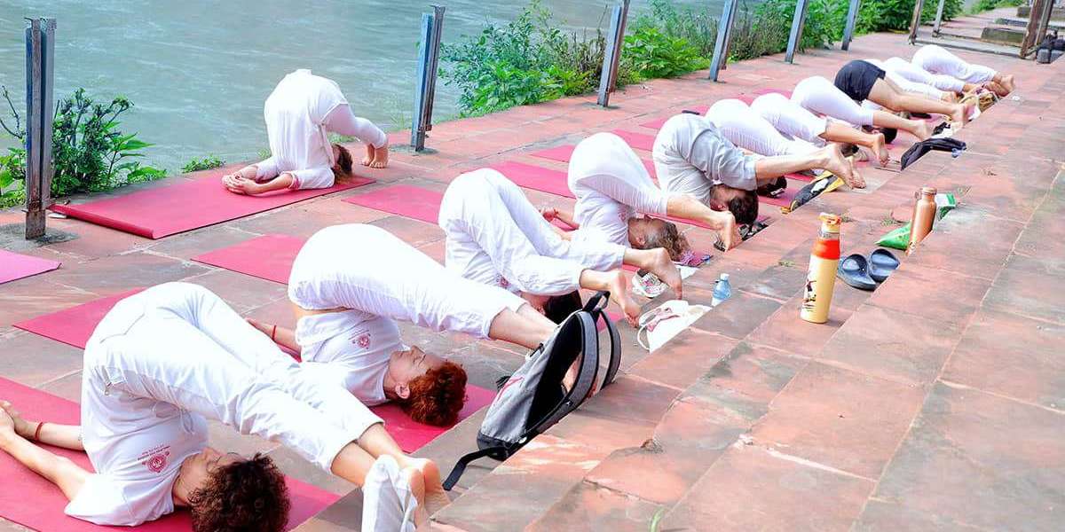 Yoga Retreat in Rishikesh |