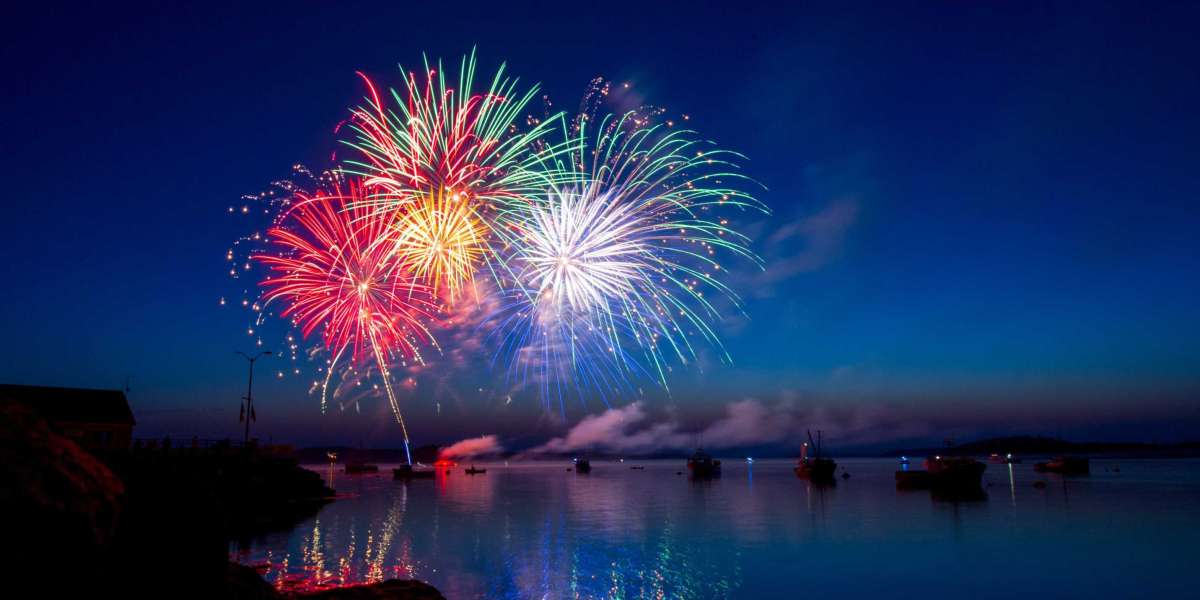 Japan's Biggest Fireworks Festivals