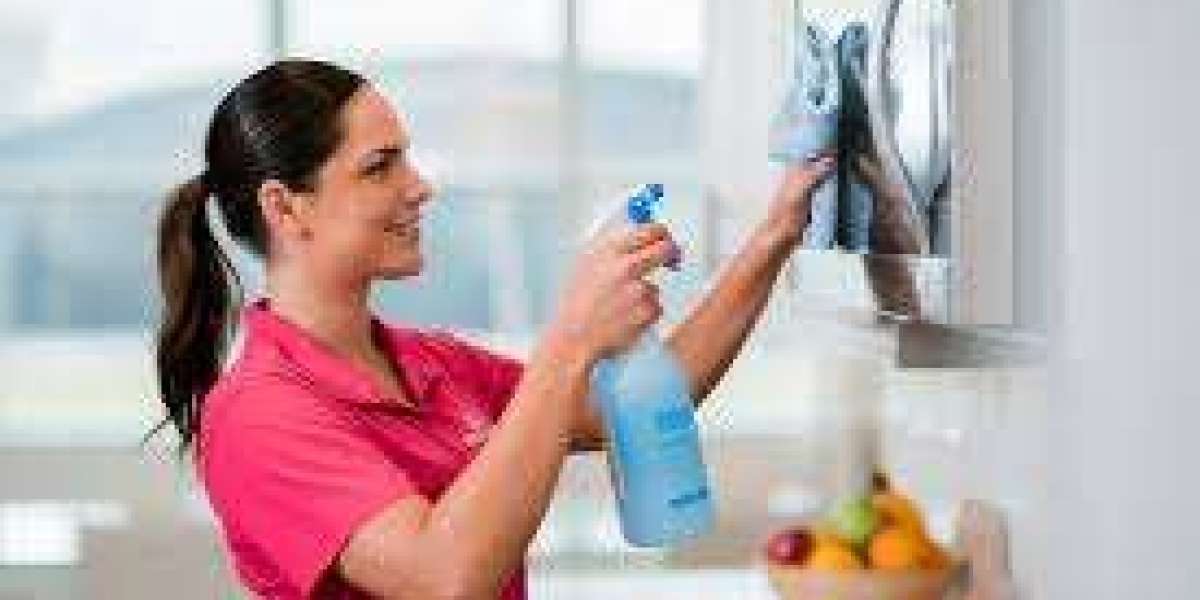 Cleaning Services in Sharjah: Keeping Homes and Offices Pristine