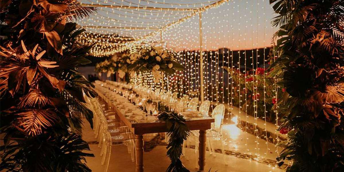 Fairy Lights vs. String Lights: Choosing the Perfect Wedding Lighting