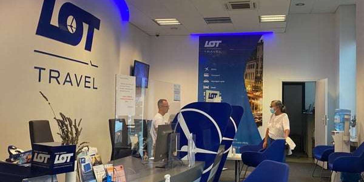 LOT Polish Airlines Warsaw office