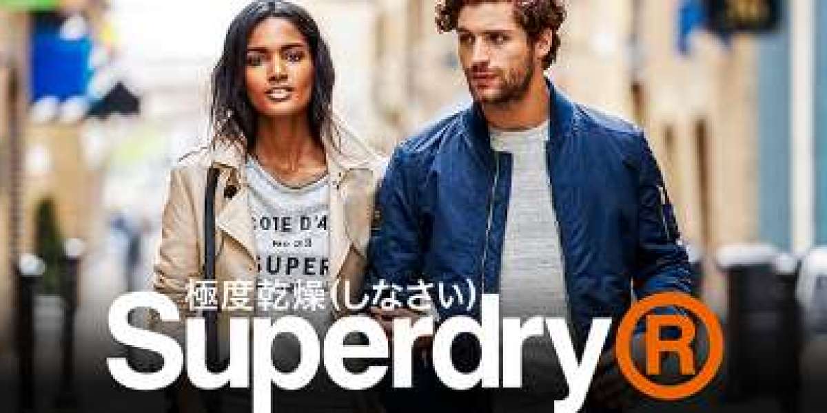 『Superdry 產地』品牌上有日文字原來是英國貨！
