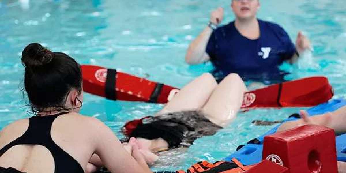 5 Simple Tips for Lifeguard course  near me