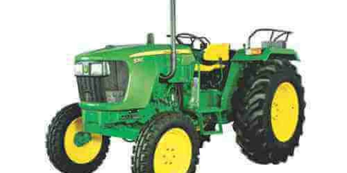 The Iconic John Deere Tractor and Its Popular Models | KhetiGaadi