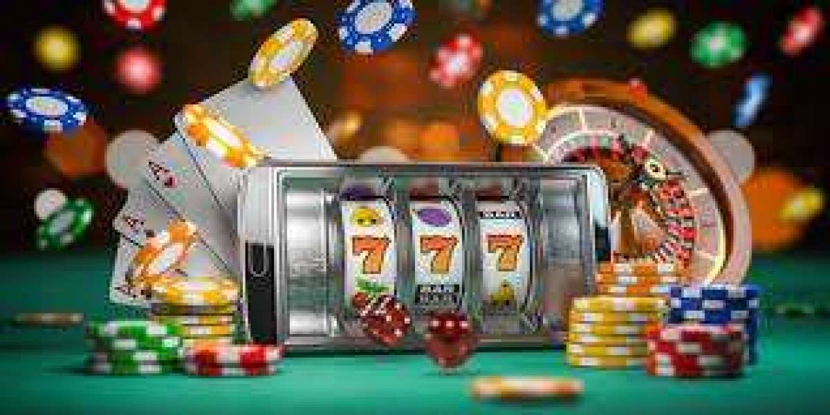 Unveiling the Thrills: Exploring the Allure of the Plinko Casino Game