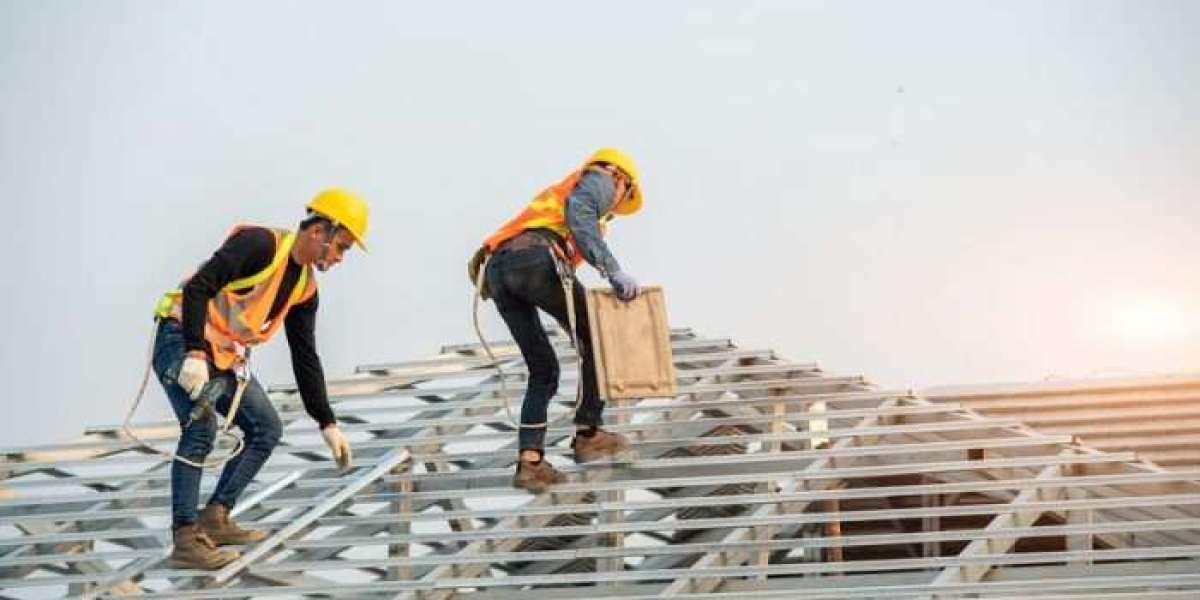 Workers Compensation Insurance for Roofers in Illinois Ensuring Those Who Keep Us Secured