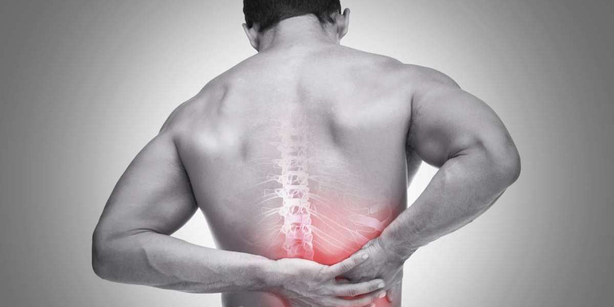 Common Causes of Lower Back Pain and Chiropractic Solutions