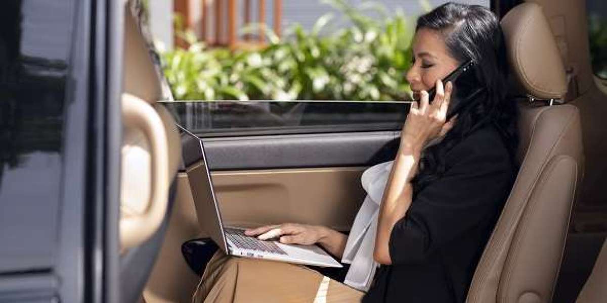Business Meeting Chauffeur and Corporate Car Rentals for Business Travel
