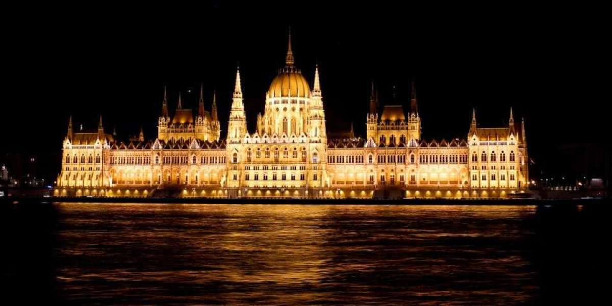 The 5 best Budapest Boat Tours