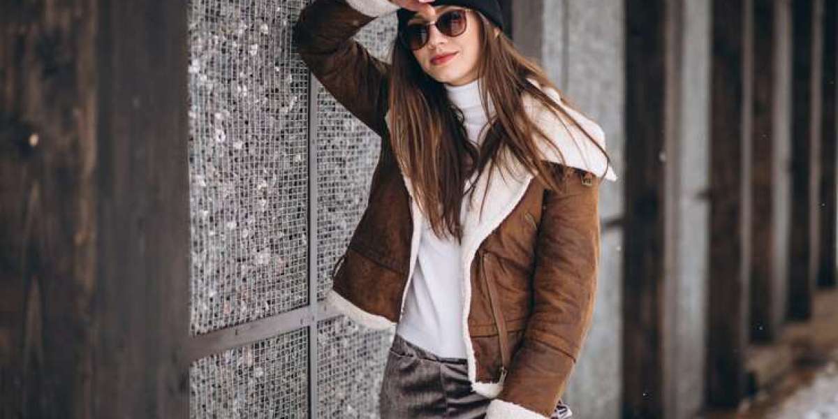 Women Leather Shearling Jackets:  Exploring Outdoor Fashion
