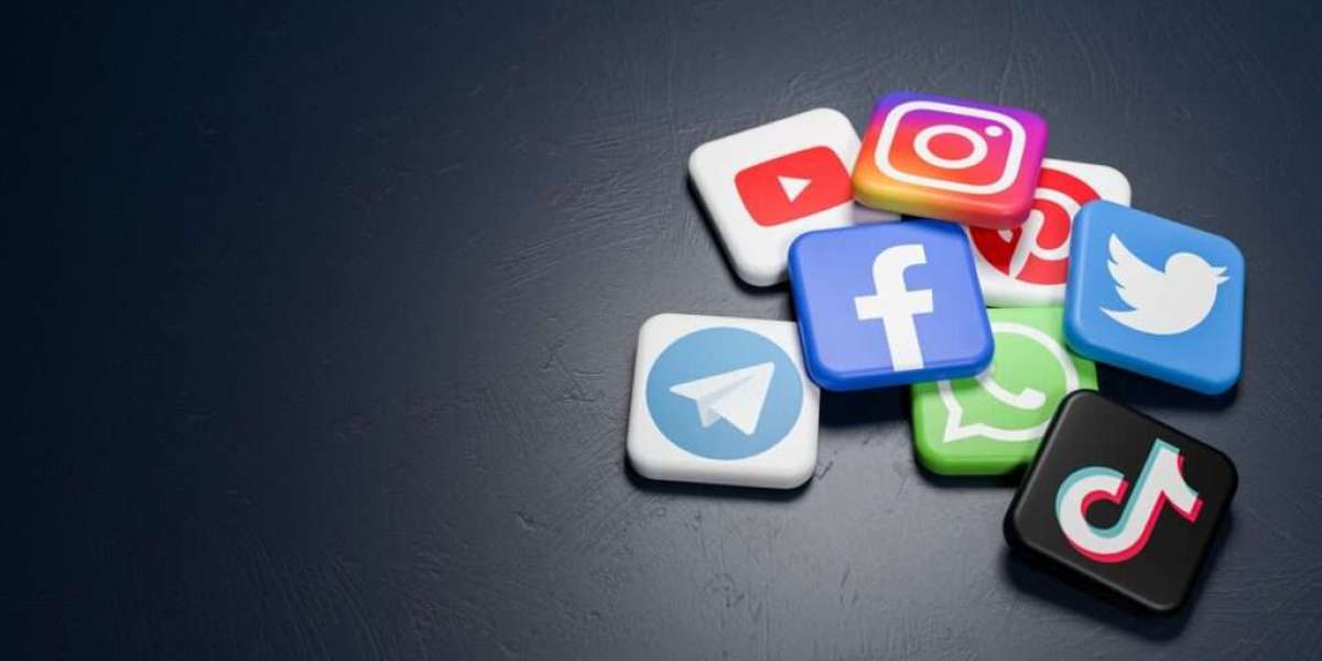 The Superlative Charm of Social Media: Unveiling its Unmatched Benefits