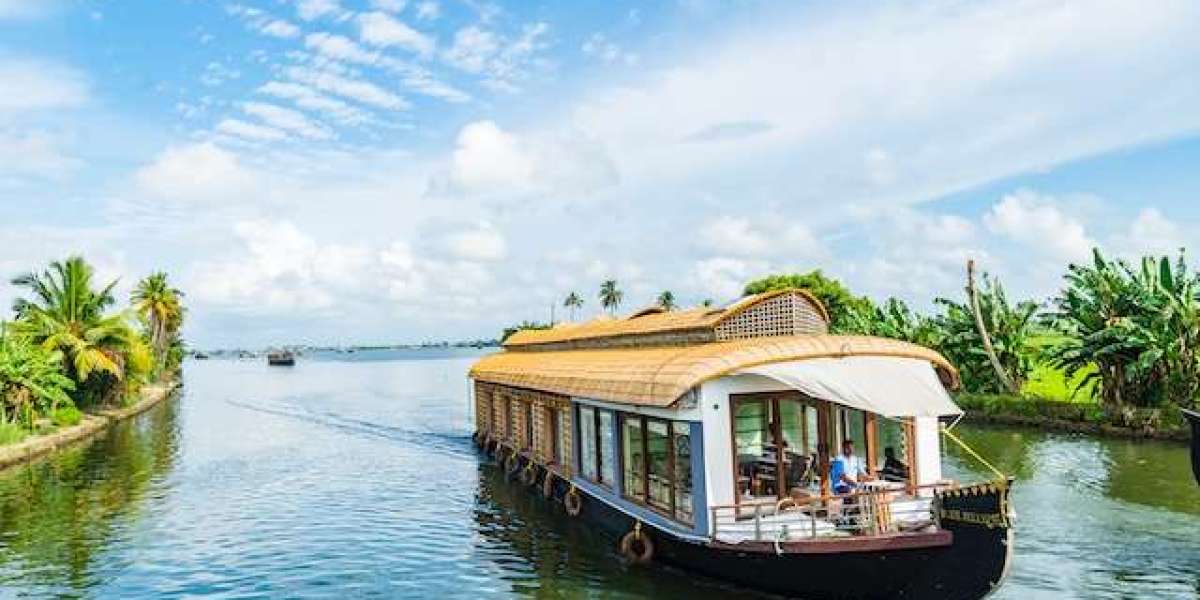 Kerala Backwaters: Tourism and Food