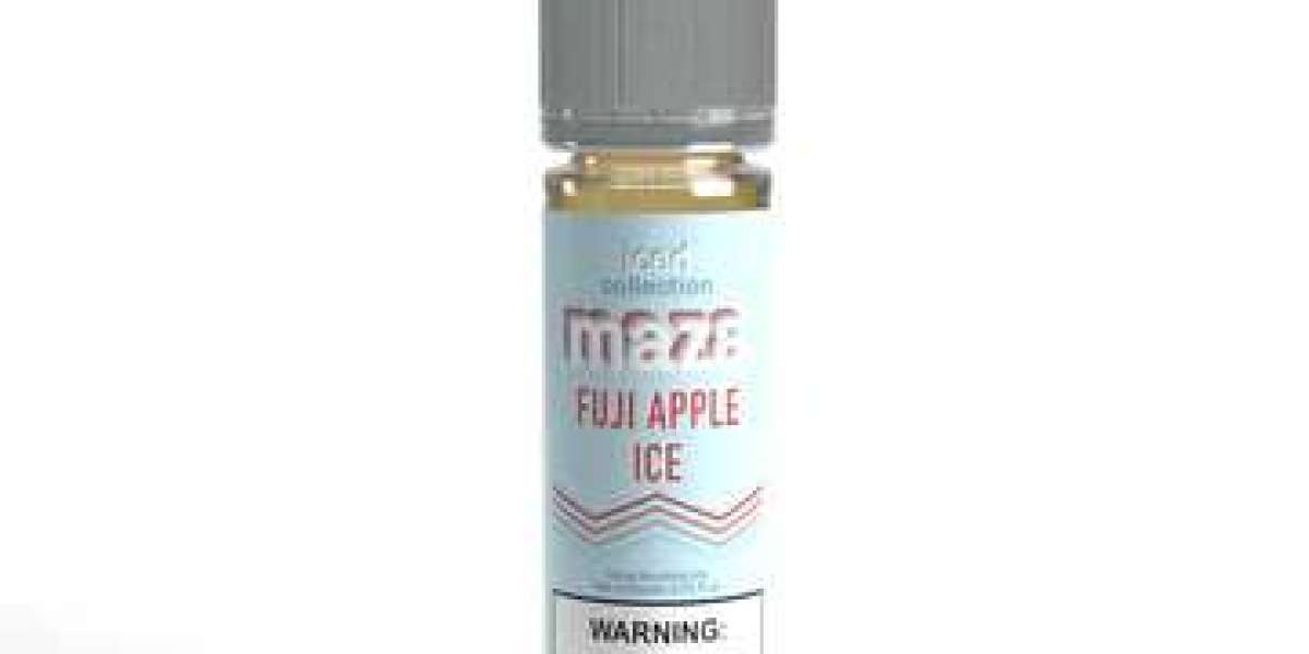 Fuji Apple Ice Juicy Juice is Smooth and Supports Fruity Mixtures for Desserts