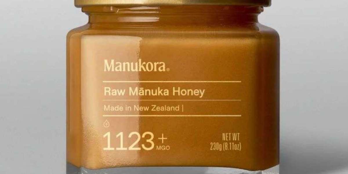 The Sweet Journey: From Beehive to Your Table with Manuka Honey from New Zealand