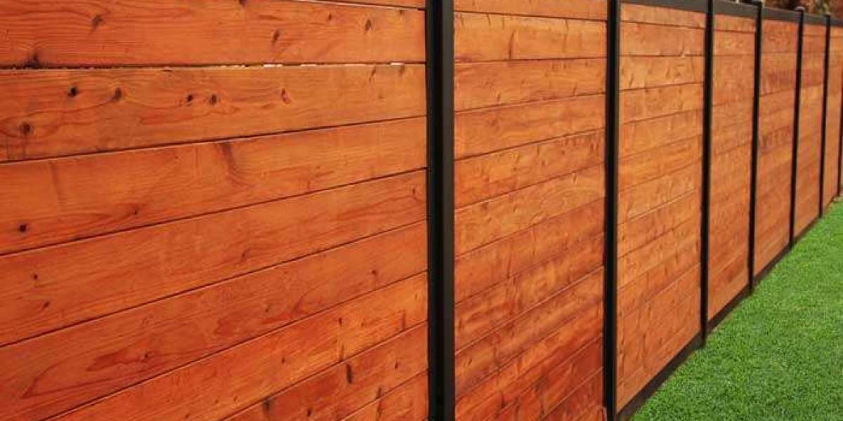 Choosing the Right Metal Fence Posts for Your Property | A Comprehensive Guide