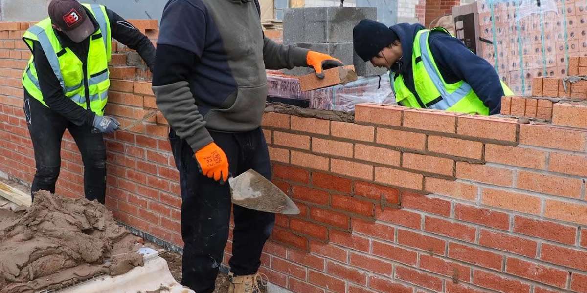 Demystifying the Path to Becoming a Certified Bricklayer in Sydney