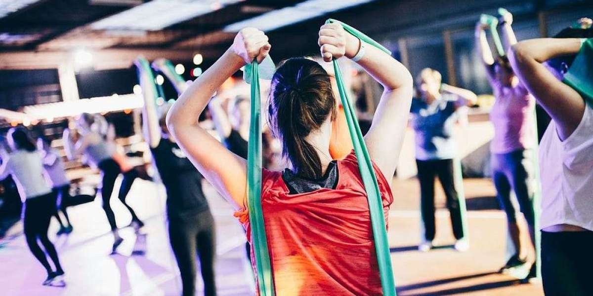 How to Navigate the Best Fitness Center in Dubai and Find Your Perfect Personal Trainer for your fitness journey