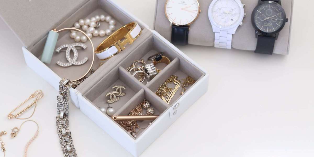 What sizes and configurations are typically available for Printed Jewelry Boxes?