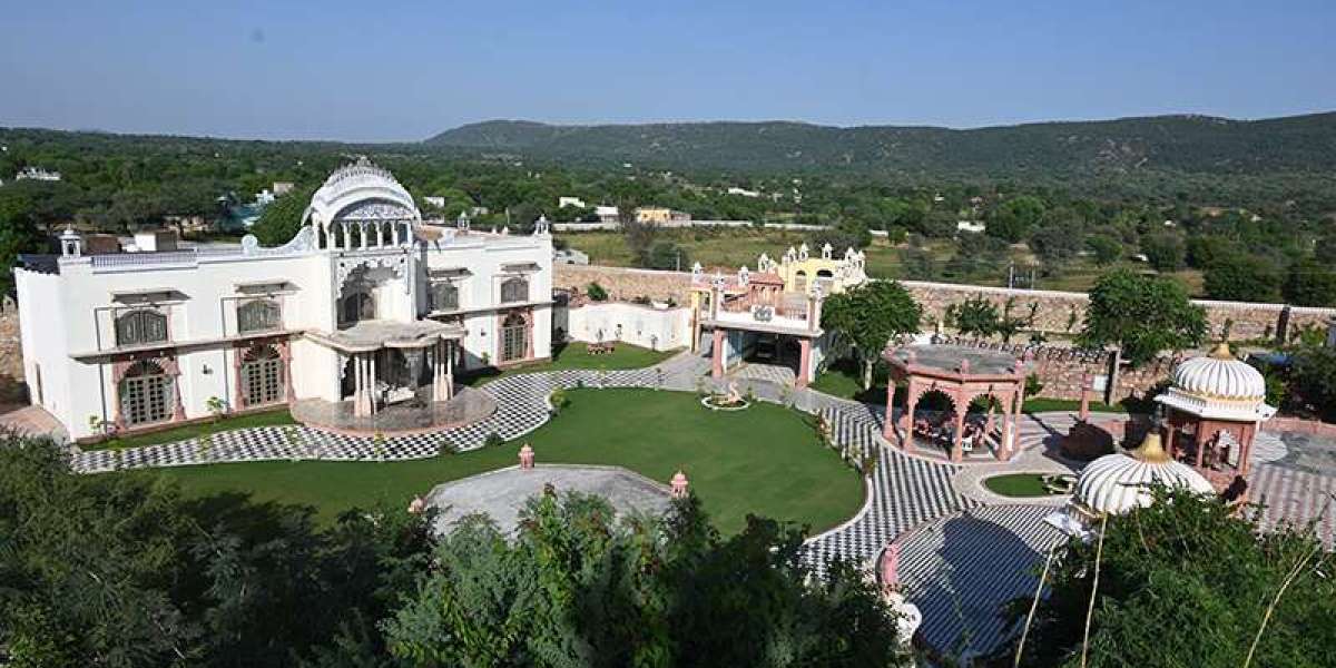 Unveiling the Enchantment: Luxury Resort in Jaipur