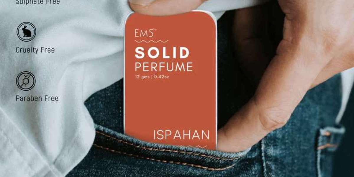 Top 4 Solid Perfume Trends You Should Look Out For