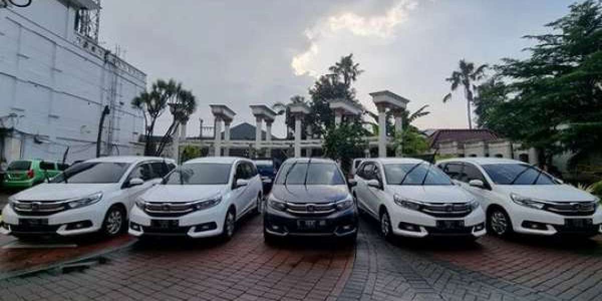 Cara Pintar Memilih Rental Mobil Surabaya Murah: Tips dari Pengguna Berpengalaman